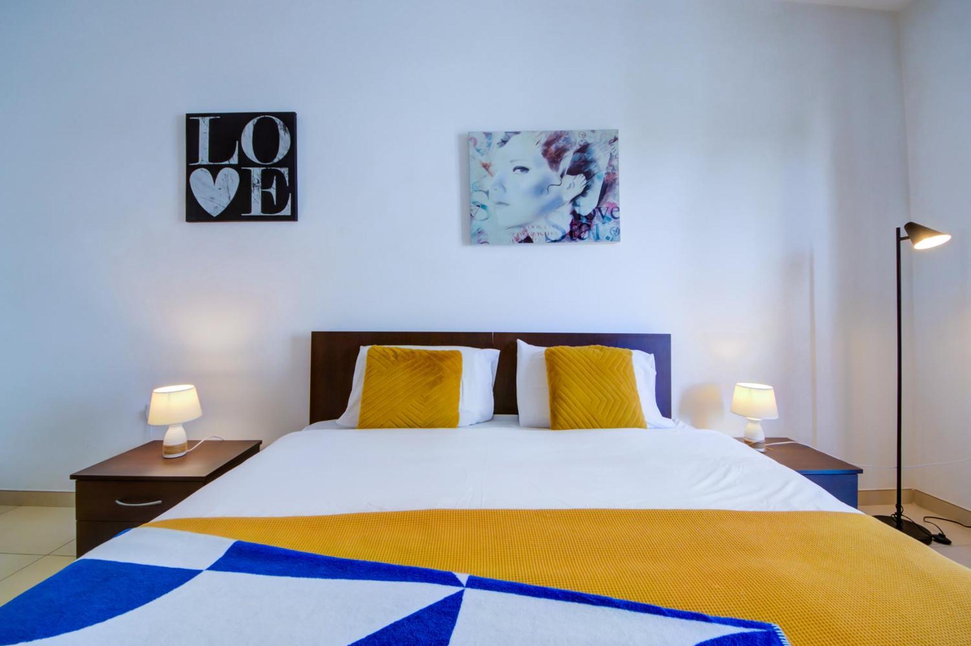Prime Location, Modern Apartment In St Julian'S, Paceville, Apt 8 By Vaganza Saint Julian's Exterior photo
