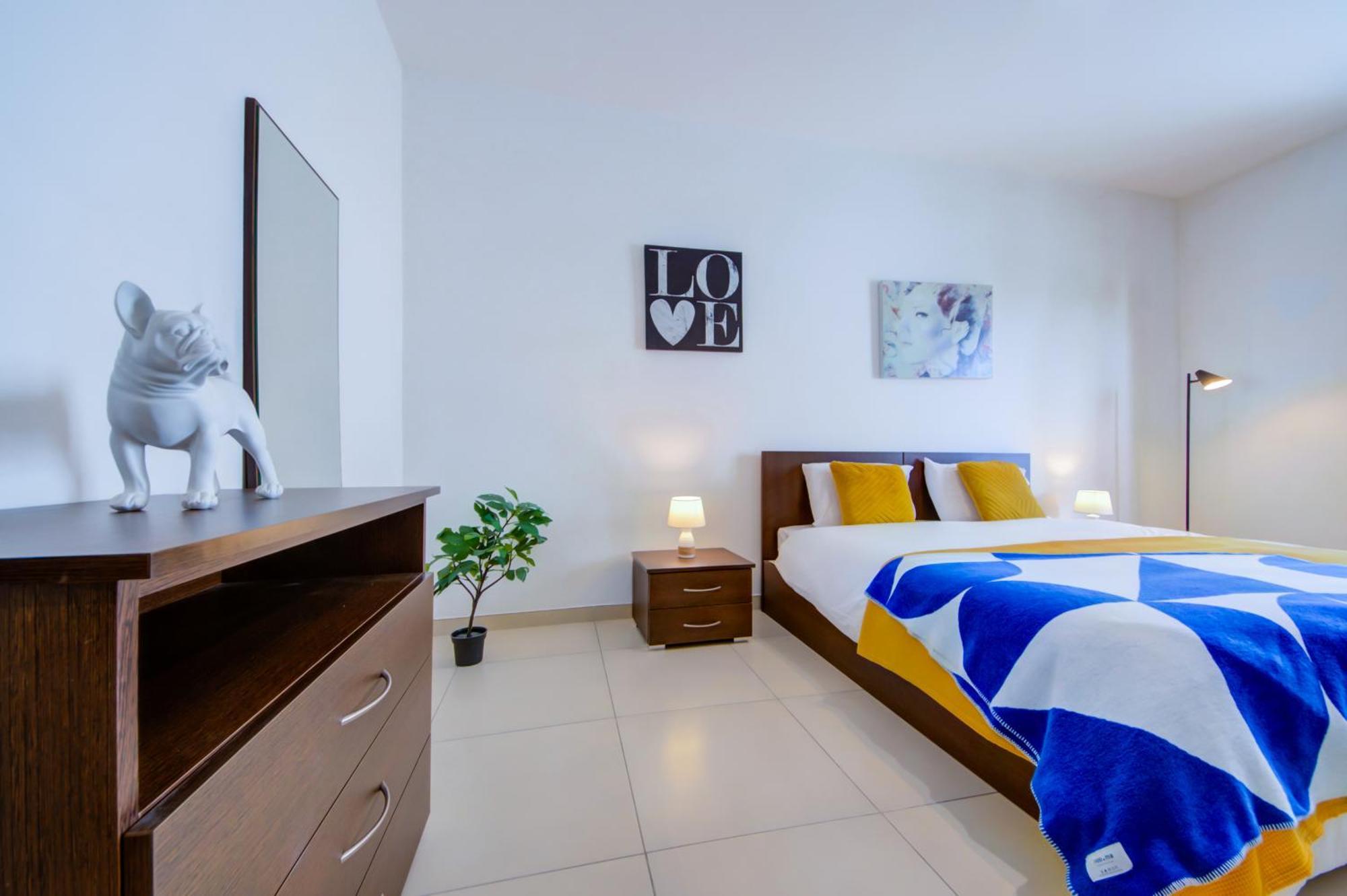 Prime Location, Modern Apartment In St Julian'S, Paceville, Apt 8 By Vaganza Saint Julian's Exterior photo